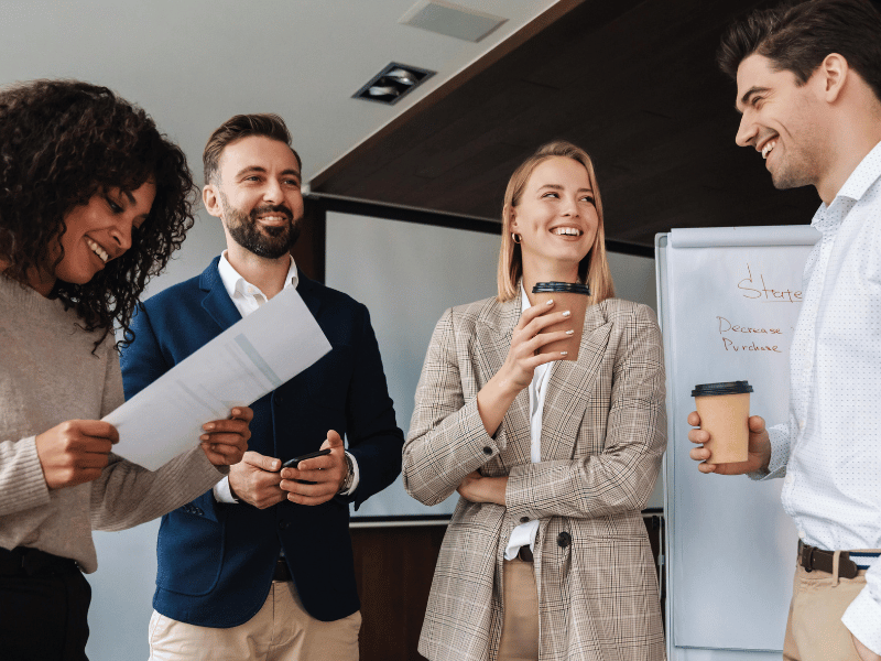 Mitarbeitende sprechen über Trends in der Führung